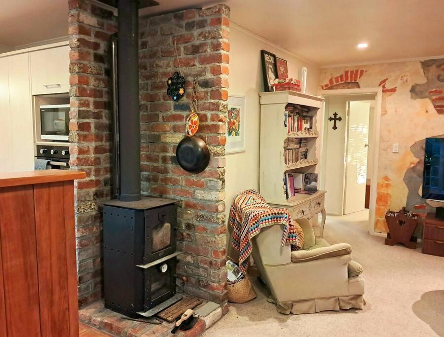 Secret Cottage Waitara Εξωτερικό φωτογραφία